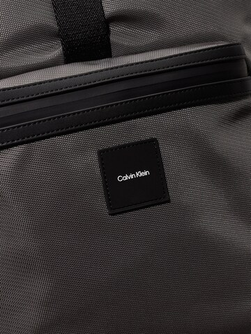 Sac à dos 'Essential' Calvin Klein en noir