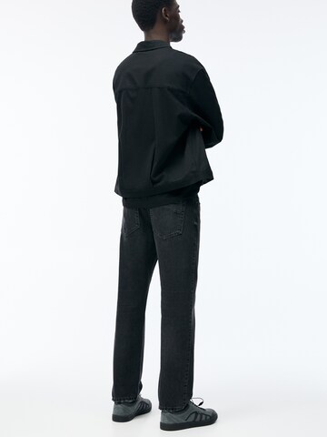 Pull&Bear Normální Džíny – černá