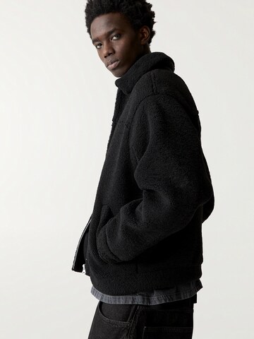 Pull&Bear Between-season jacket in Black