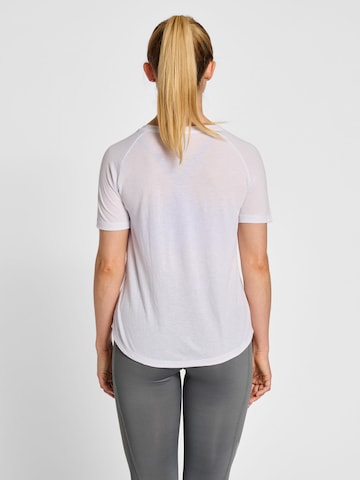 Hummel Performance Shirt 'Vanja' in White