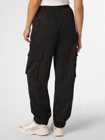 Aygill's Regular Pleat-front trousers ' ' in Black