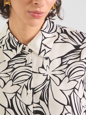 s.Oliver Bluse in Beige