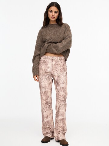 Pull&Bear regular Jeans i brun