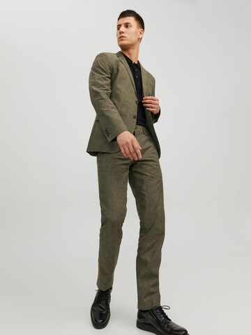 Coupe slim Pantalon à plis 'Riviera' JACK & JONES en marron