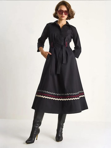 Abito camicia di Bianco Lucci in nero