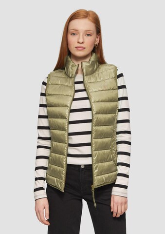 QS Vest in Green: front