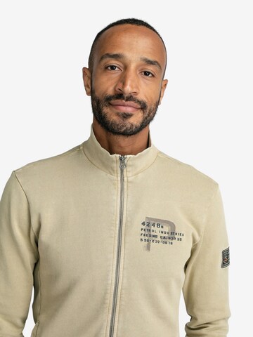 Petrol Industries Sweatjacke in Beige