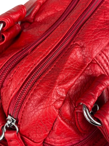 Kumixi Handbag in Red