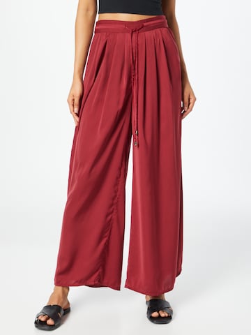 Wide Leg Pantalon 'ARIANE' VERO MODA en rouge : devant