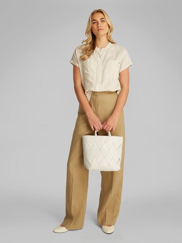 Calvin Klein Τσάντα χειρός σε λευκό: μπροστά