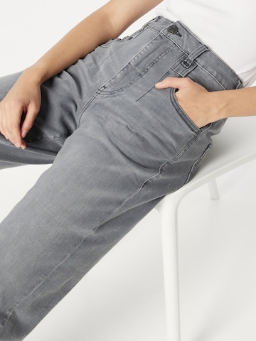 Loosefit Jean 'Brooke' Herrlicher en gris