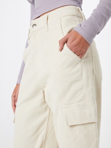 HOLLISTER Loose fit Cargo Pants in White