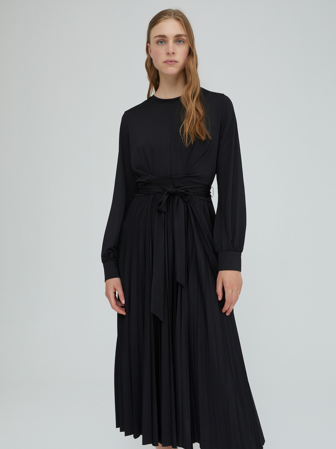 EDITED Kjole 'Ravena' sort