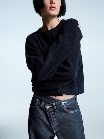 Cardigan Bershka en bleu