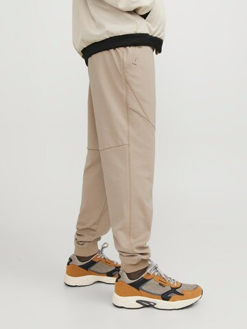 JACK & JONES Tapered Byxa i beige