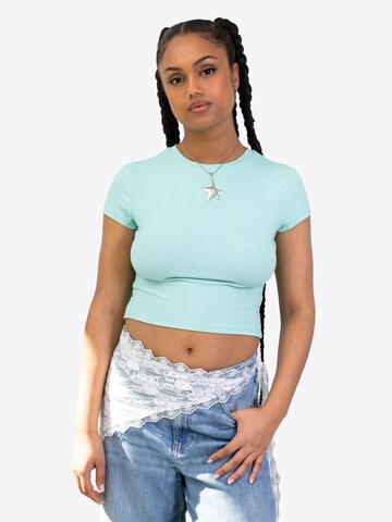 BROKE + SCHÖN Shirt 'Weiches Crop T-Shirt'‌‌‌‌‌‌‌‌ in Grün: Vorderseite
