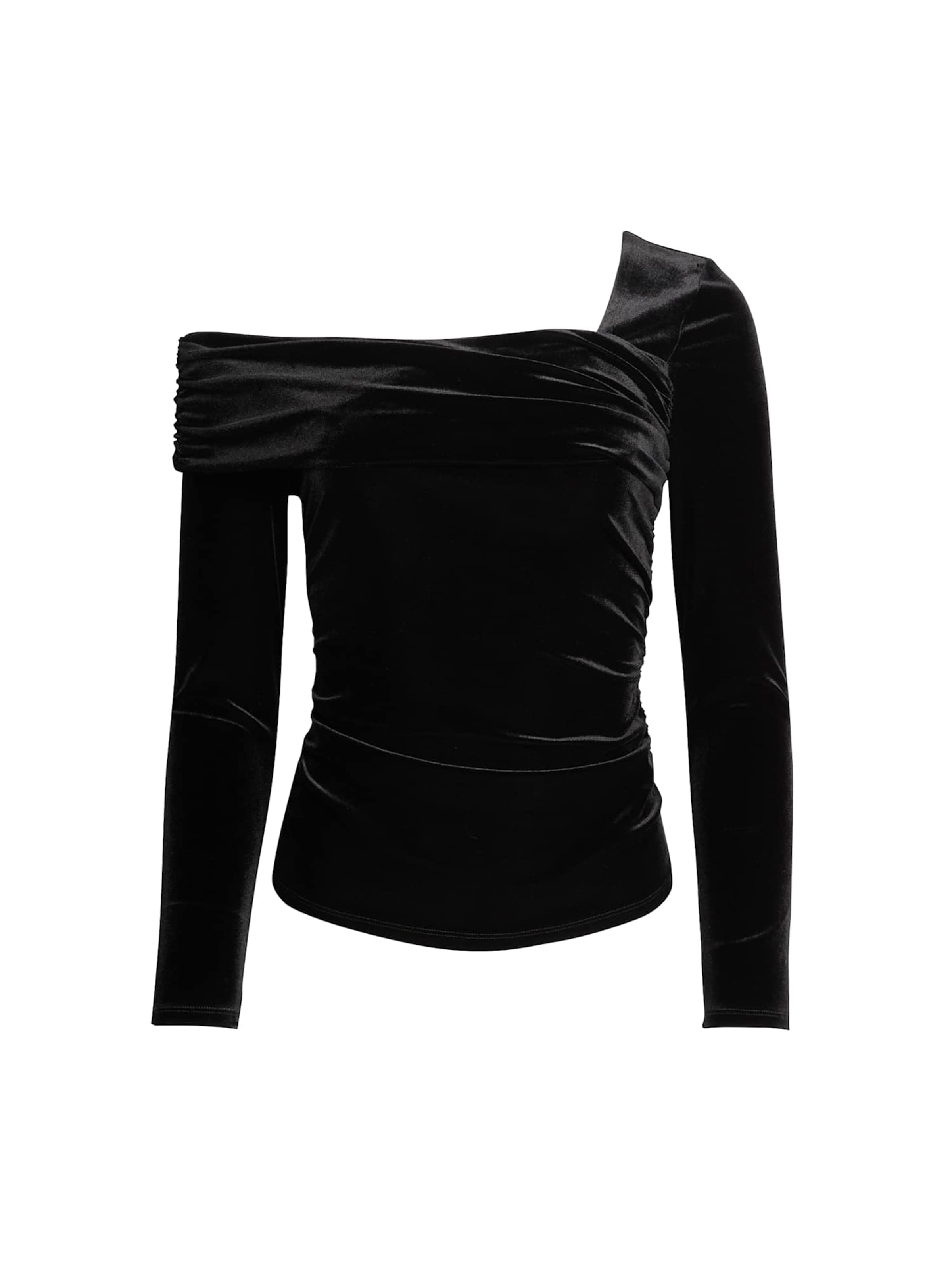 Maglietta Marks & Spencer di colore nero, Visualizzazione prodotti