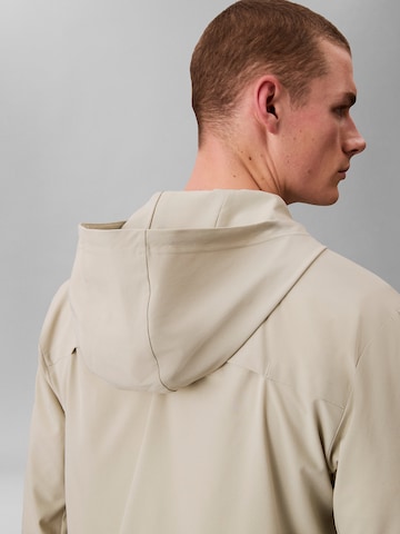 Veste de sport Calvin Klein Sport en gris