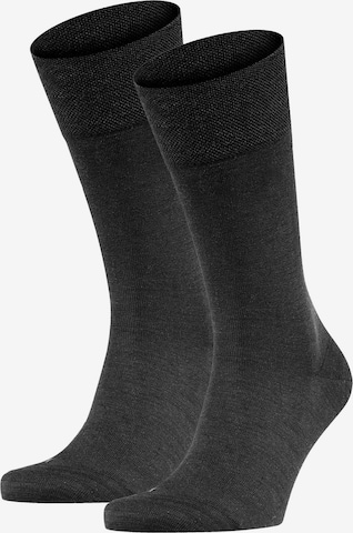 FALKE Athletic Socks in Black: front