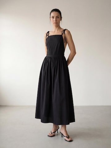 ARMIE Dress 'The Heidi' in Black