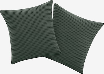 andas Pillow in Green: front