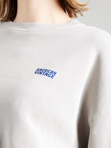AMERICAN VINTAGE Sweatshirt 'IZUBIRD' i grå