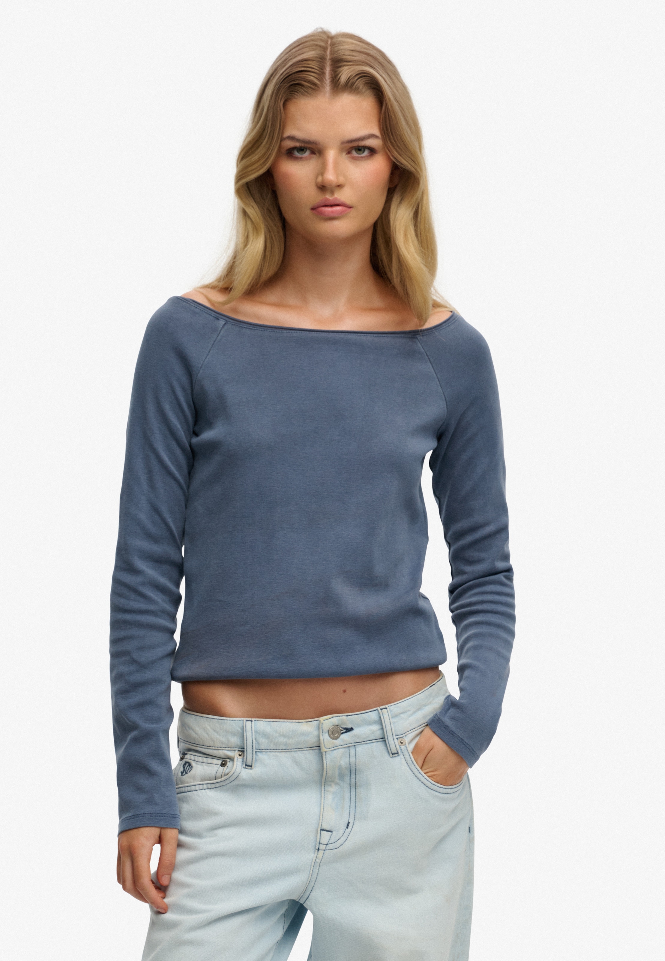 T-shirt 'Bardot' Superdry & Co en bleu : devant