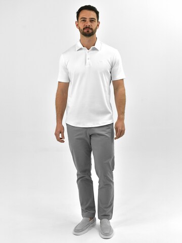 Vercate Shirt 'No. 32' in Wit