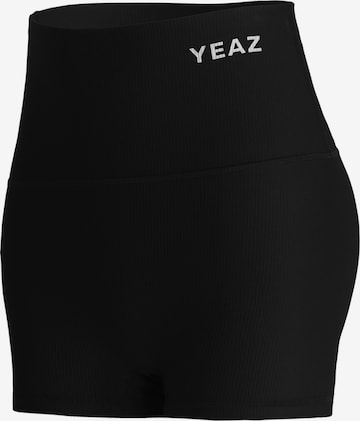 YEAZ Skinny Sportshorts 'Club Level' in Schwarz: Vorderseite