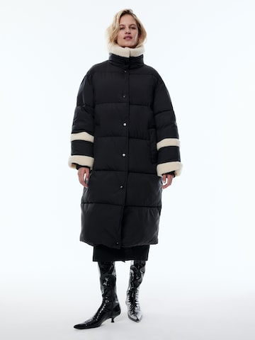 EDITED Płaszcz zimowy 'Oda' w kolorze czarny