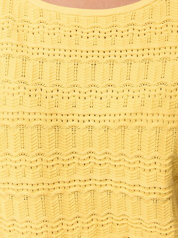 Orsay Sweater 'Cara July' in Yellow