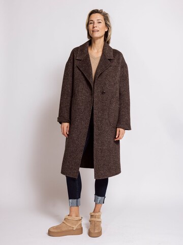 Zhrill Winter Coat 'ZHSASKIA' in Beige