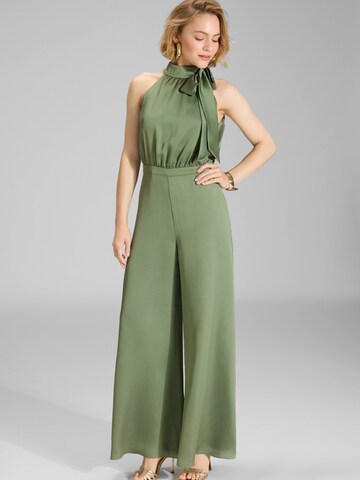 SWING Jumpsuit in Groen: voorkant