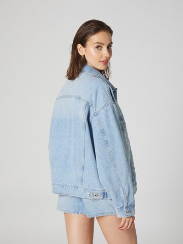 A LOT LESS Between-Season Jacket 'Sienna' in Blue