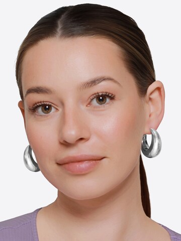 Boucles d'oreilles Heideman en argent : devant