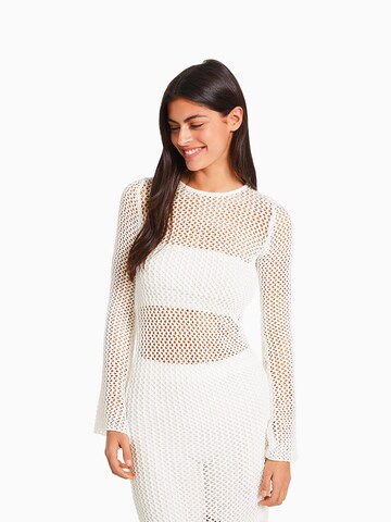 Bershka Knitted dress in Beige: front