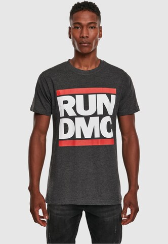 Mister Tee Футболка 'Run DMC' в Серый