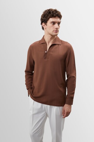 Tricou de la Antioch pe maro: față