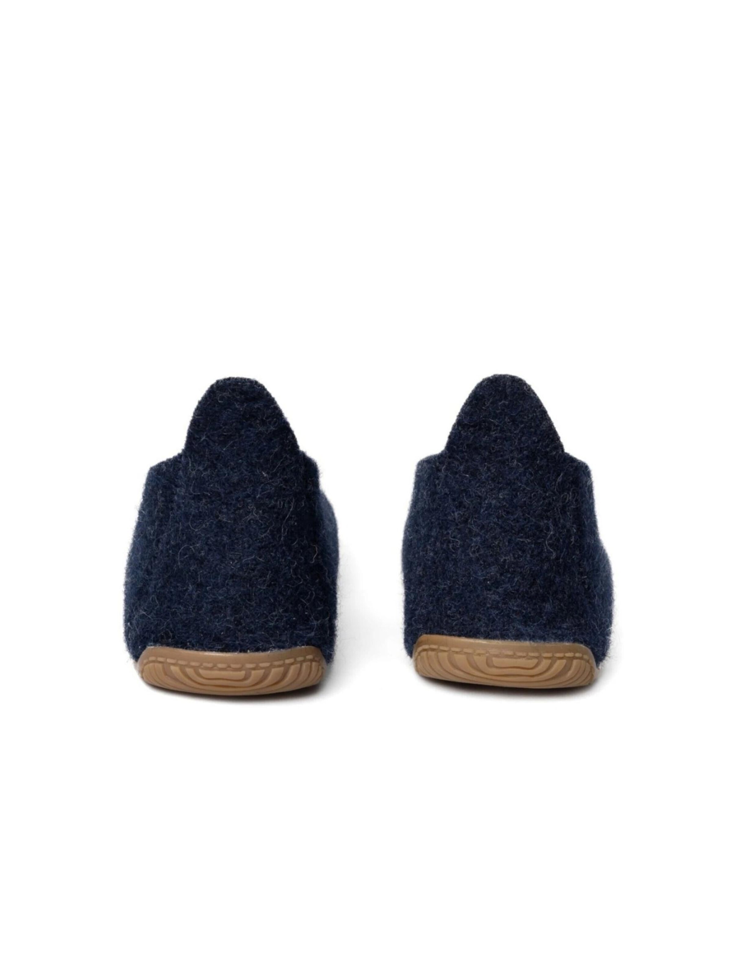 Living Kitzbühel Slippers in Blue