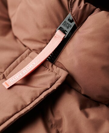 Superdry Tussenjas in Bruin