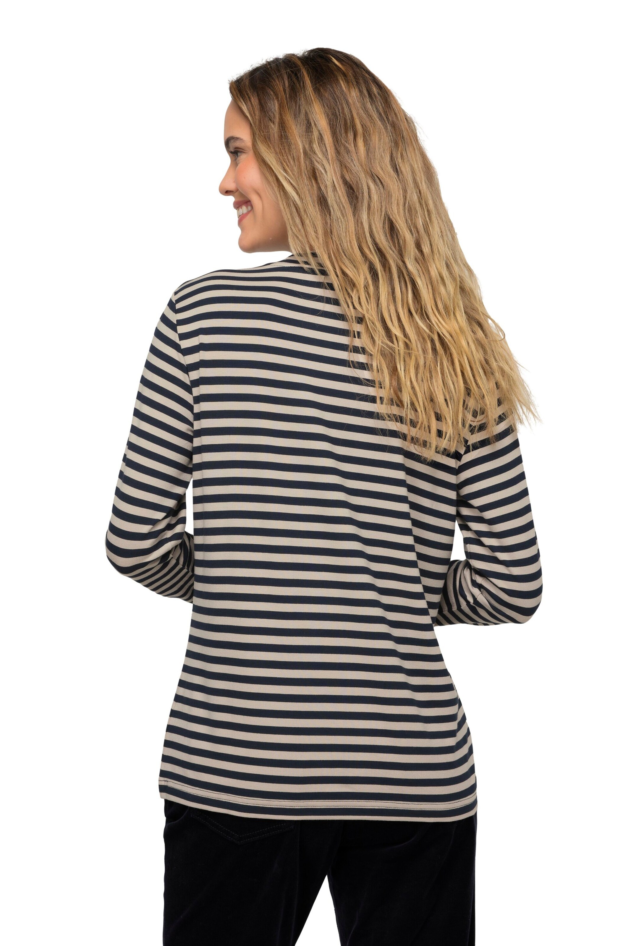 LAURASØN Shirt in Beige