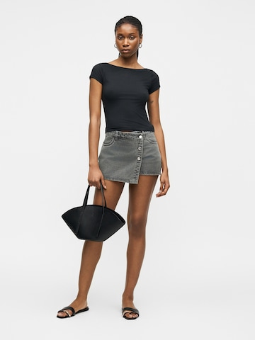 T-shirt HOLLISTER en noir