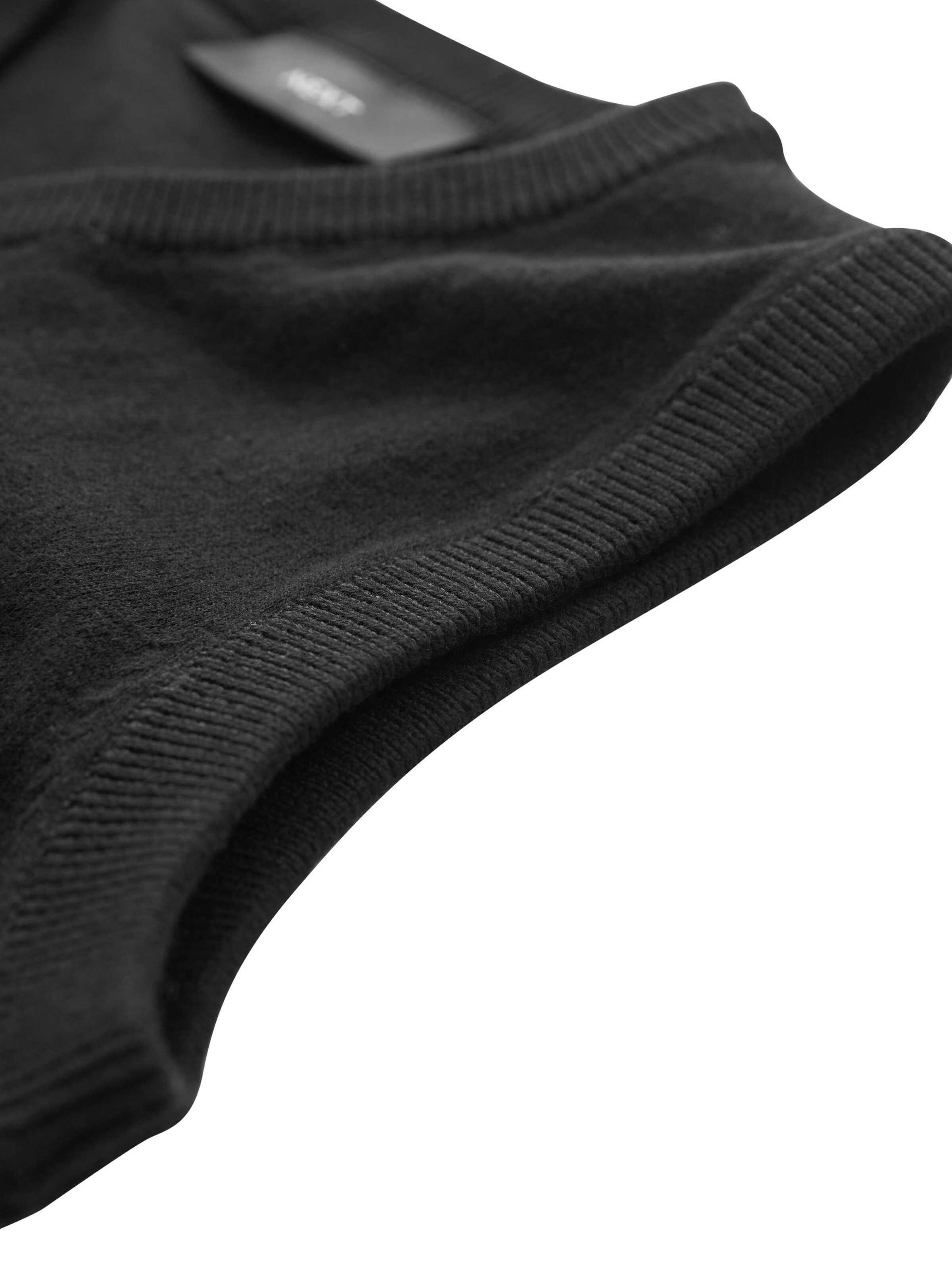 Pulover de la Next pe negru