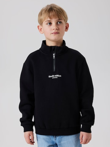 NAME IT Sweatshirt 'NKMBRODY' in Black: front