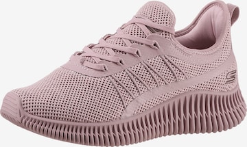 Baskets basses SKECHERS en rose : devant