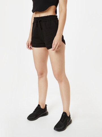 Regular Pantalon Nasty Gal en noir : devant