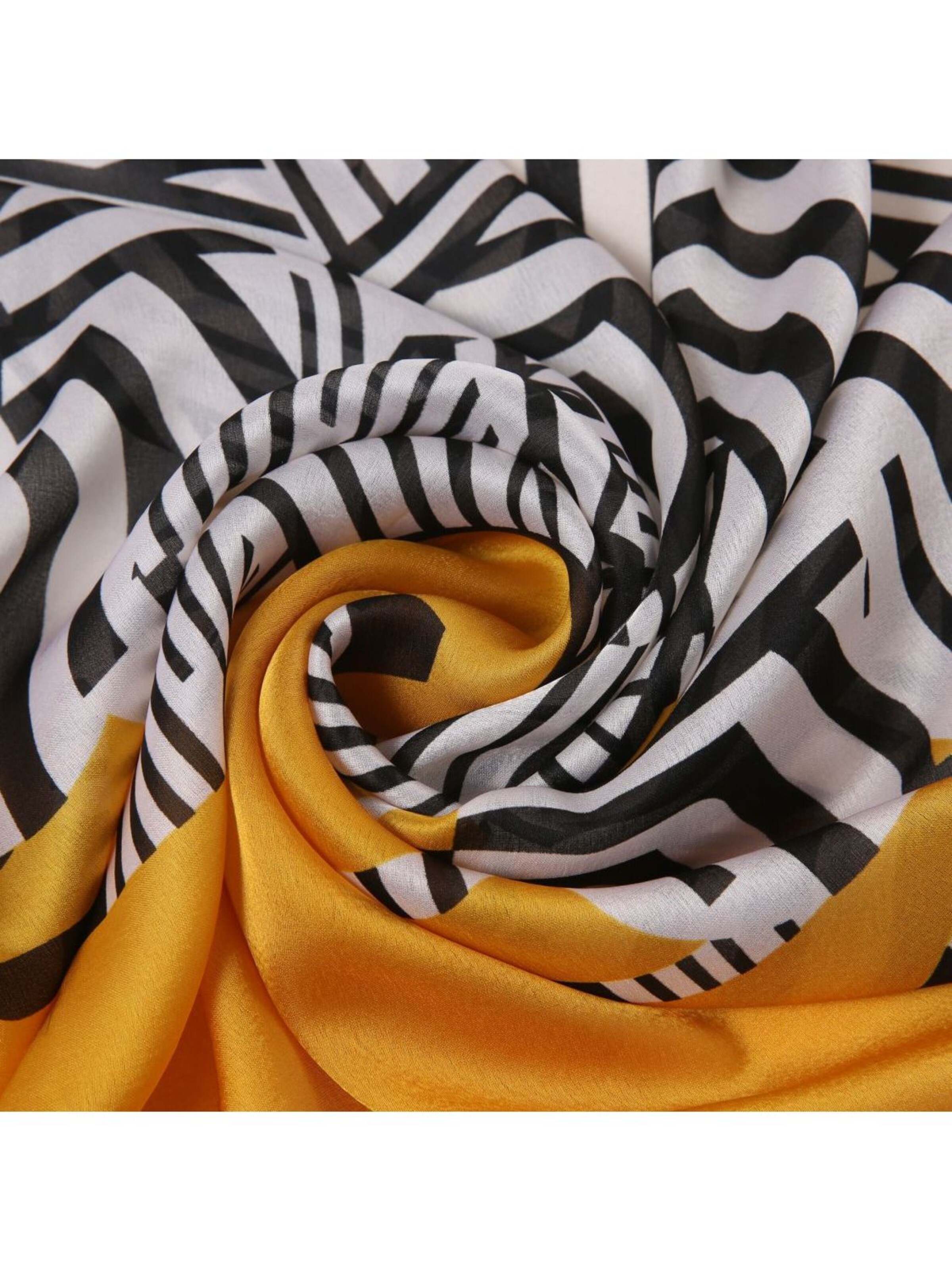 Sciarpa 'Etole de Soie Madame Florina' di alberto cabale in giallo