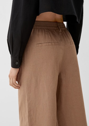 QS - Pierna ancha Pantalón en marrón