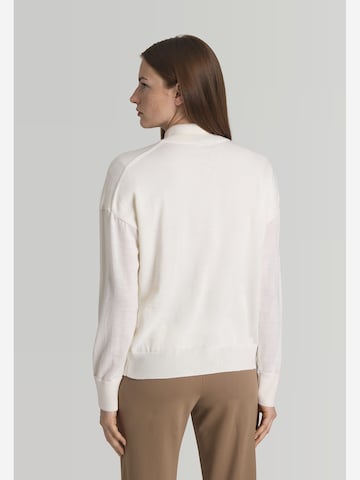 Cardigan MAERZ Muenchen en blanc