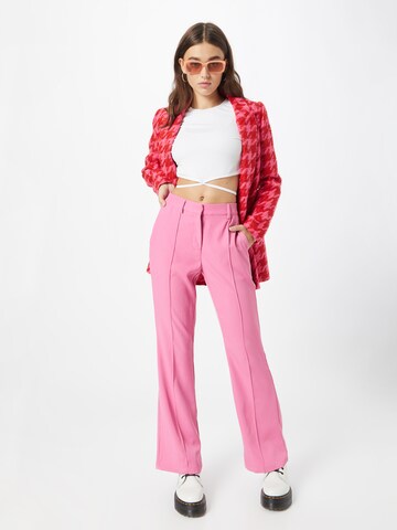 Loosefit Pantaloni 'TEXAS' di NÜMPH in rosa